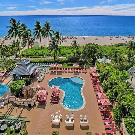 Ocean View Condo Beach Service 504